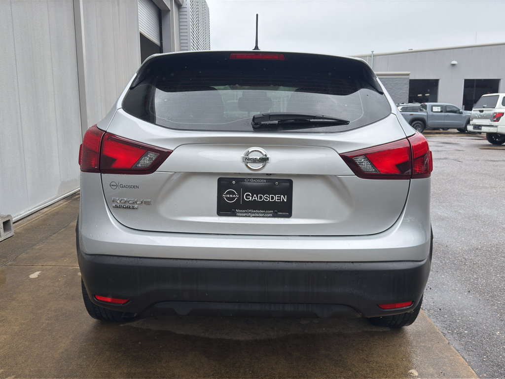 Used 2019 Nissan Rogue Sport S FWD image 4