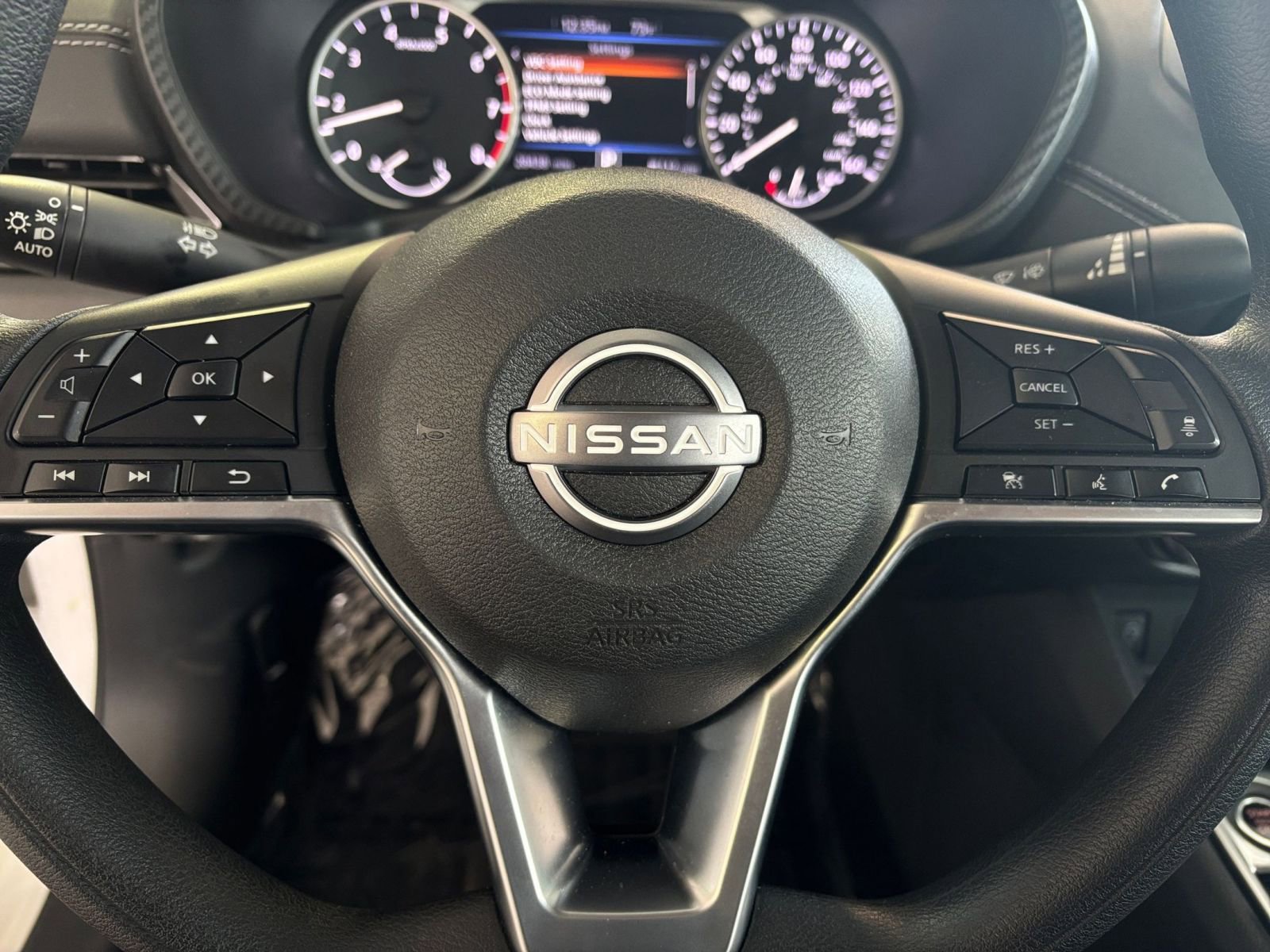 Used 2024 Nissan Sentra SV FWD image 32
