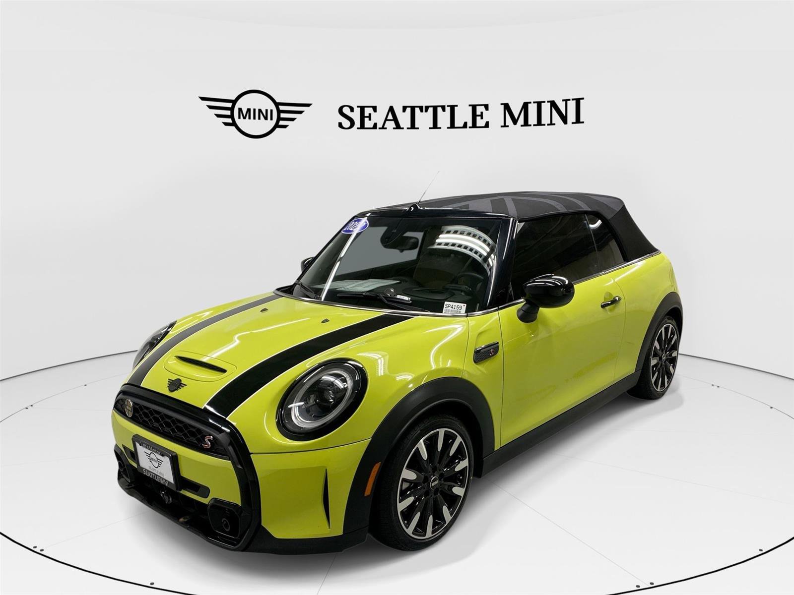 Used 2022 MINI Cooper S image 1