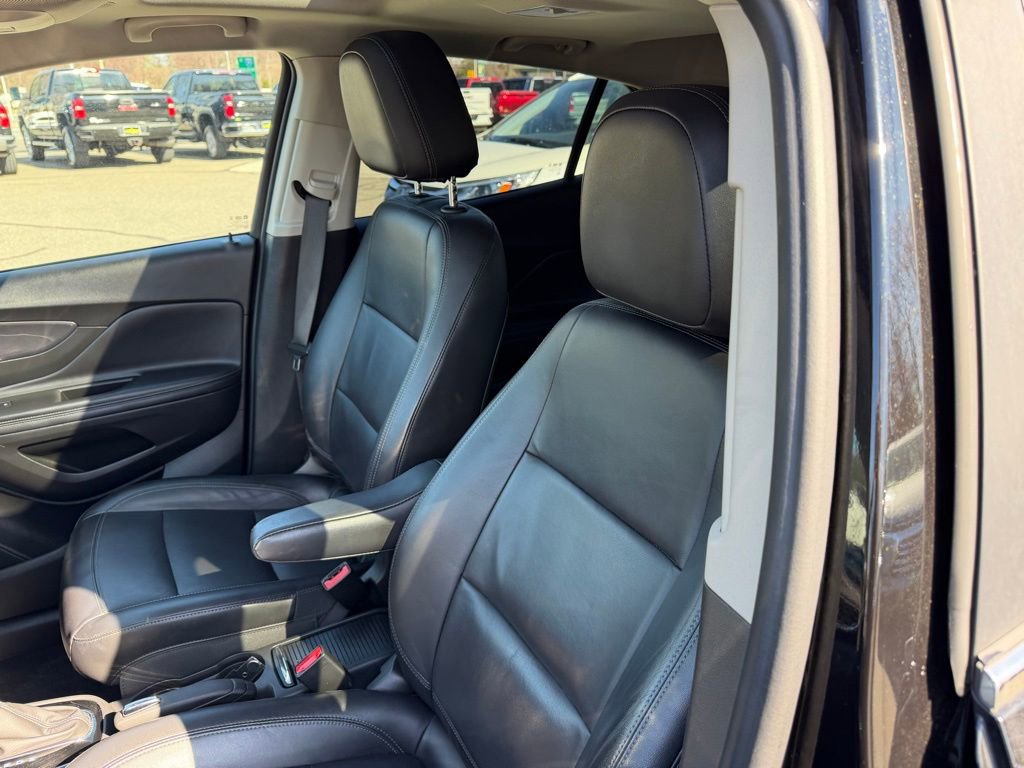 Certified 2020 Buick Encore Essence w/ Experience Buick Package image 12