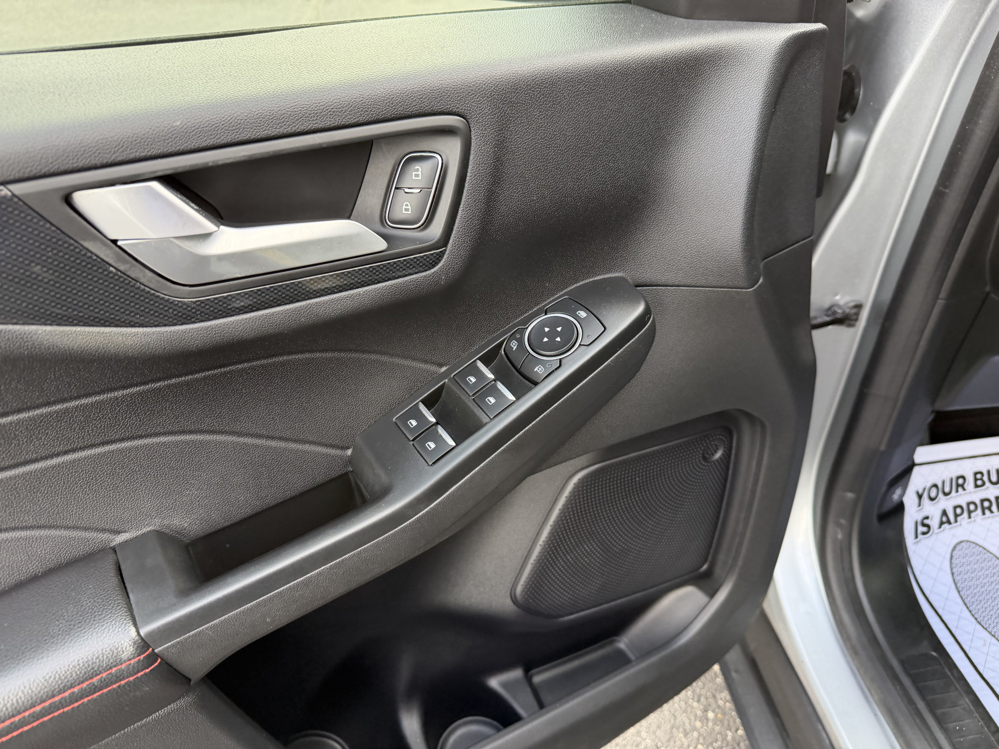 Used 2023 Ford Escape ST-Line w/ Tech Pack #1 AWD/4WD image 18