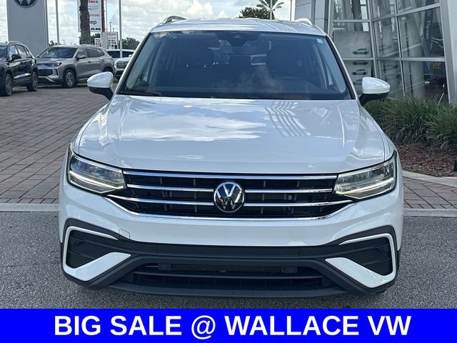 Certified 2024 Volkswagen Tiguan SE FWD image 4