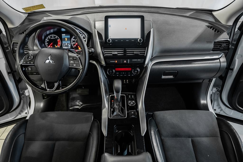 Used 2025 Mitsubishi Eclipse Cross SE image 23
