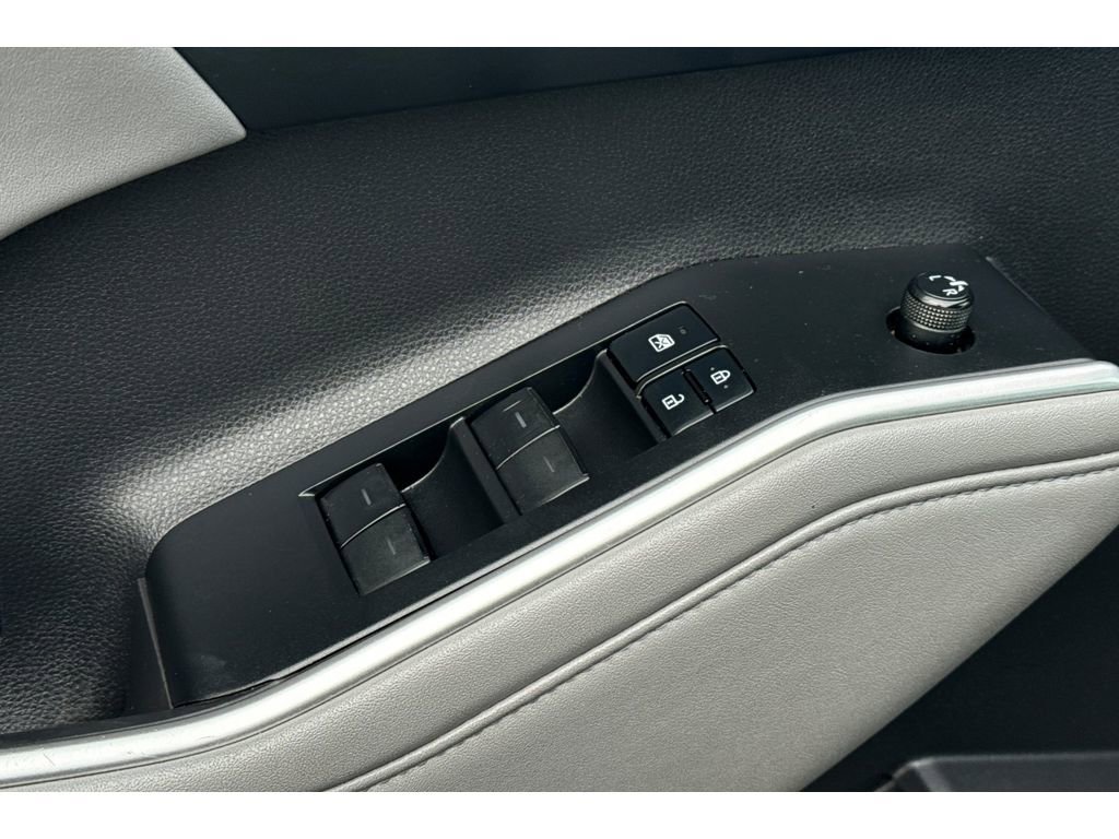 Certified 2022 Toyota Highlander XLE image 12