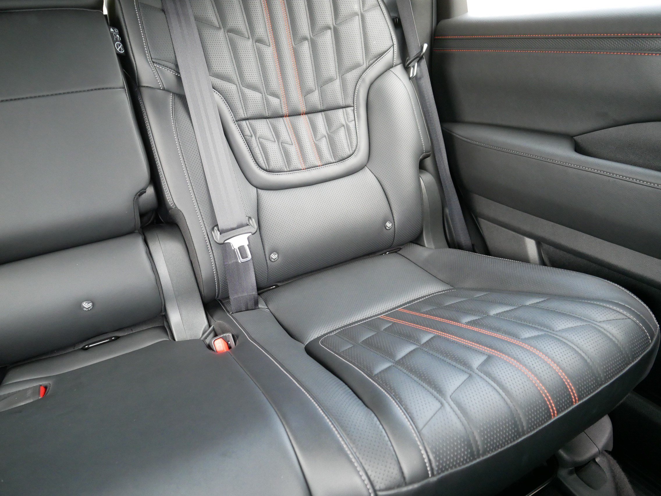 Certified 2025 Nissan Armada PRO-4X AWD/4WD image 14
