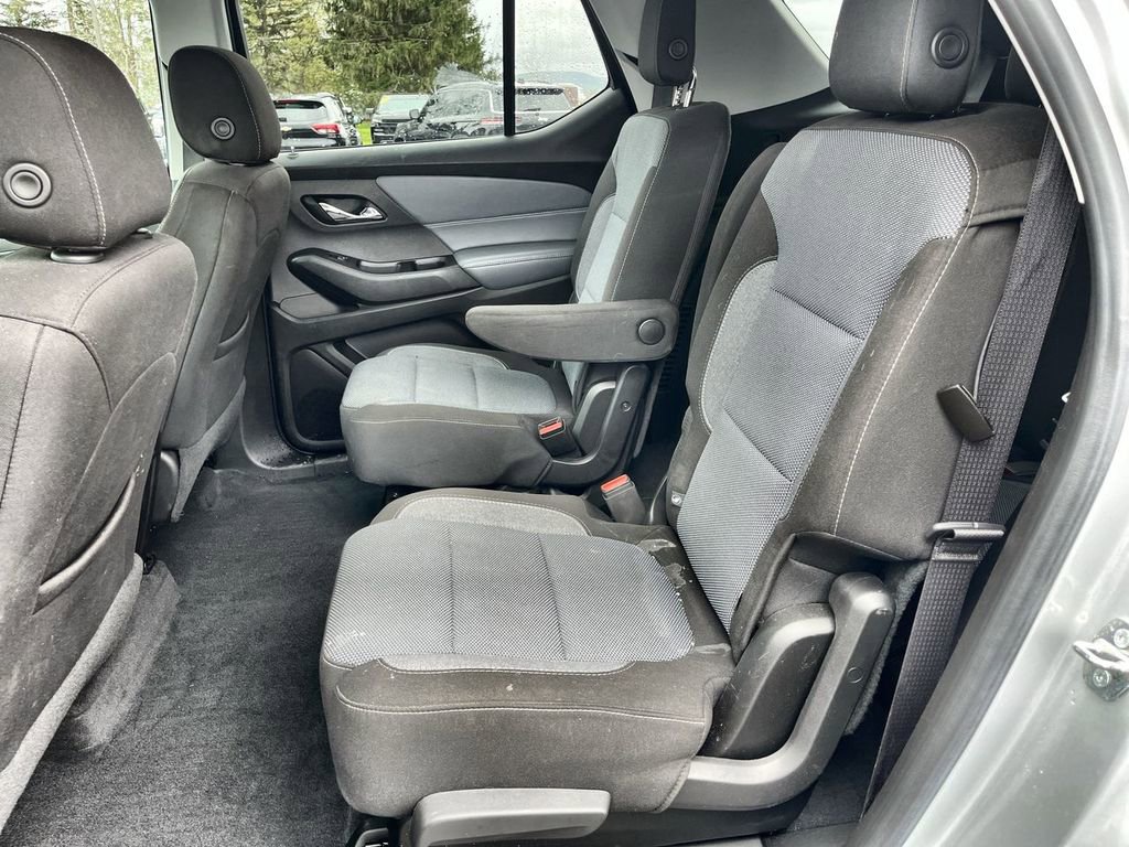 Used 2018 Chevrolet Traverse LT AWD/4WD image 23