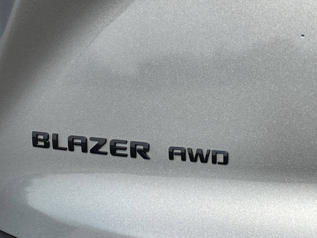 Used 2024 Chevrolet Blazer RS w/ LPO, Floor Liner Package AWD/4WD image 18