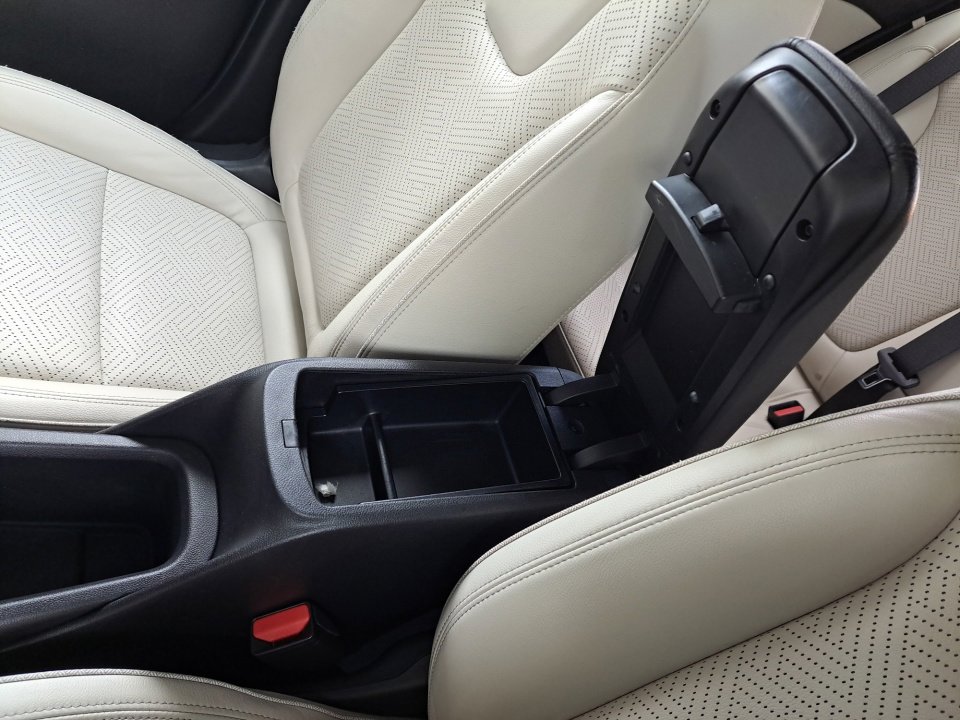 Used 2021 Buick Encore GX Essence w/ Advanced Technology Package FWD image 30