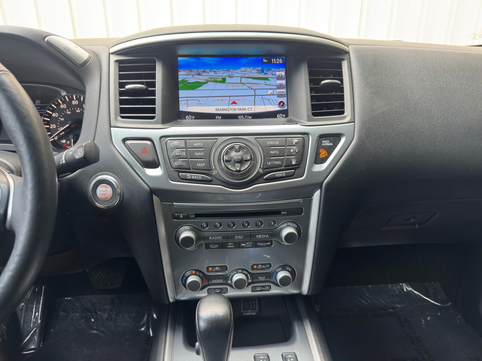 Used 2019 Nissan Pathfinder SL AWD/4WD image 22