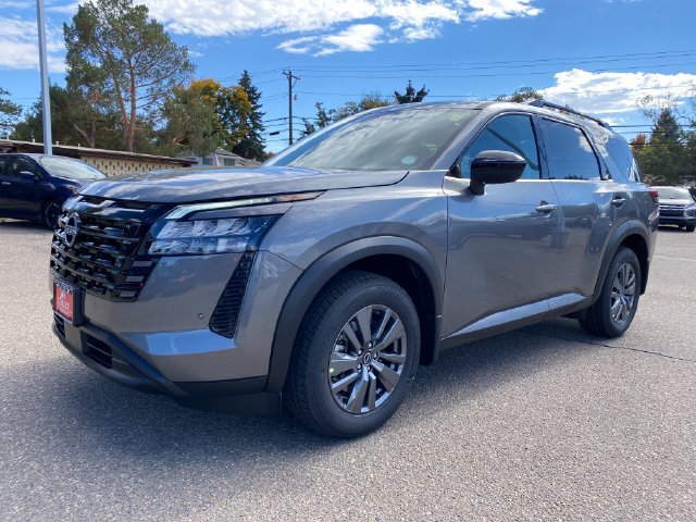 New 2026 Nissan Pathfinder SV