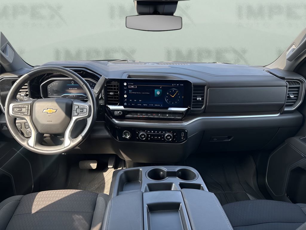 Used 2022 Chevrolet Silverado 1500 LT w/ Protection Package image 12