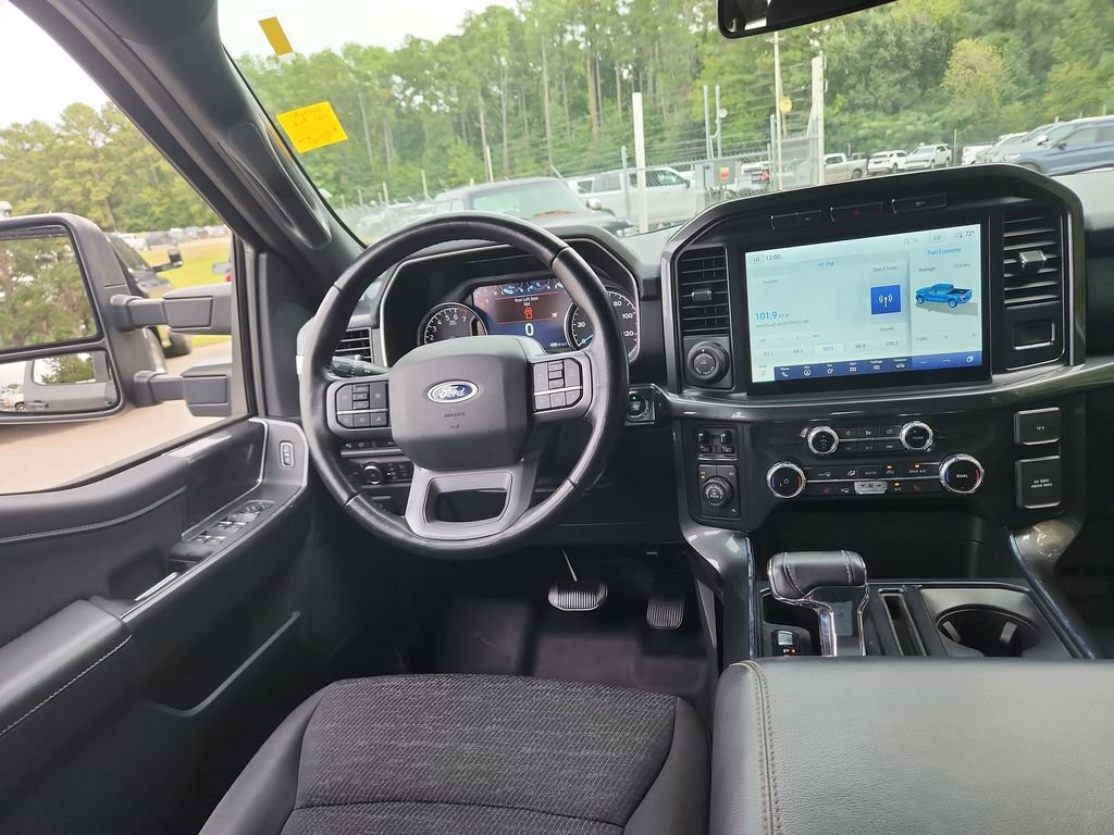 Used 2022 Ford F150 XLT w/ Equipment Group 302A High image 13