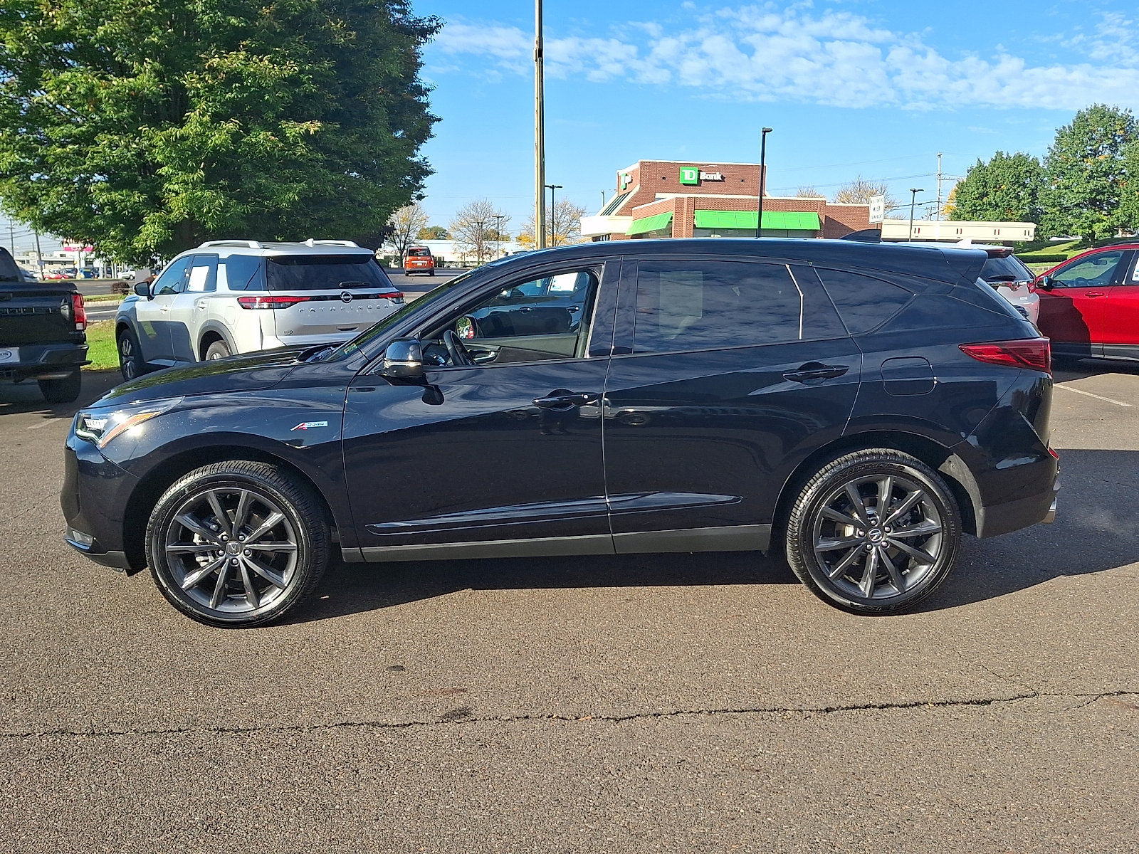 Certified 2025 Acura RDX w/ Advance Package AWD/4WD image 7
