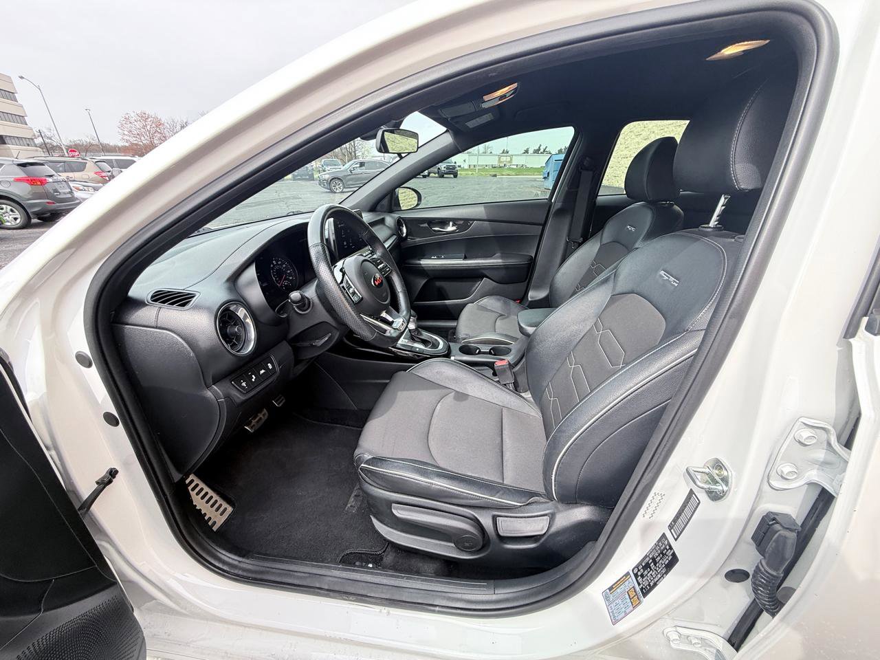 Used 2021 Kia Forte GT-Line FWD image 10