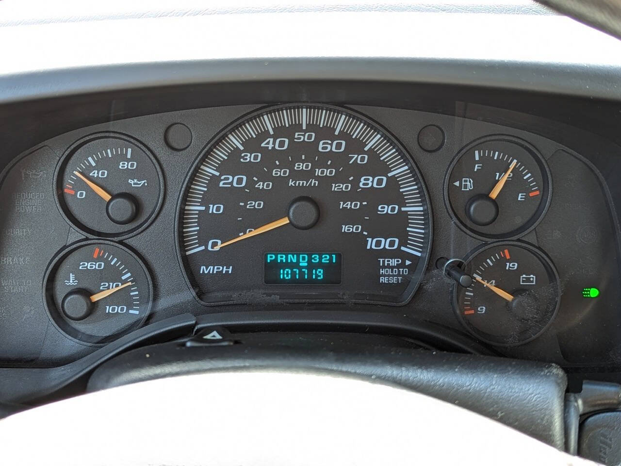 Used 2004 Chevrolet Express 1500 RWD image 20