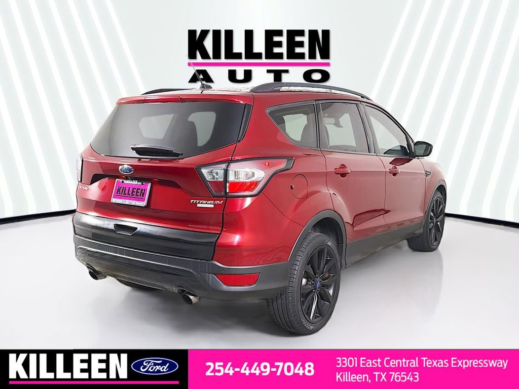Used 2017 Ford Escape Titanium FWD image 8
