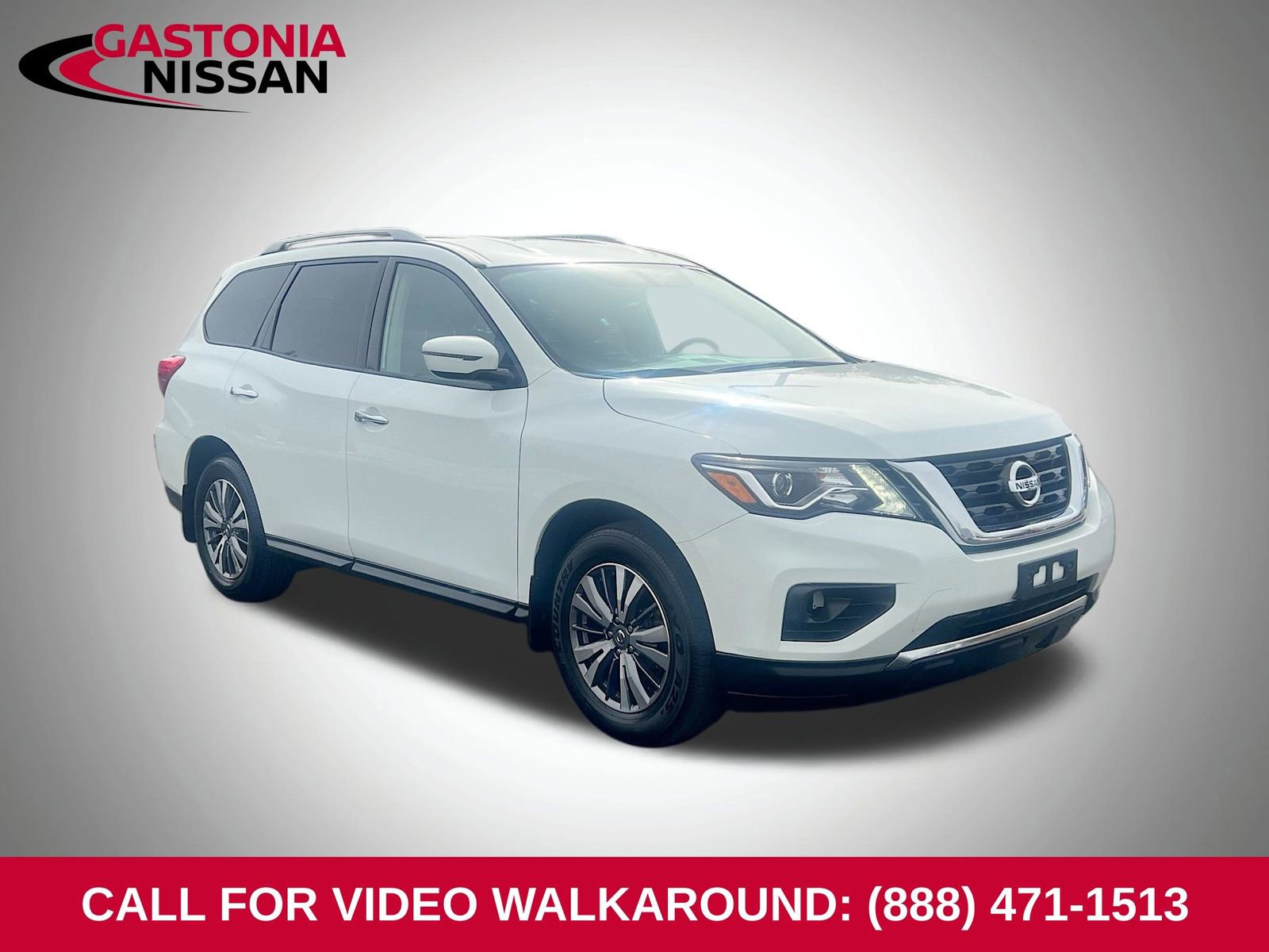 Used 2020 Nissan Pathfinder S image 1