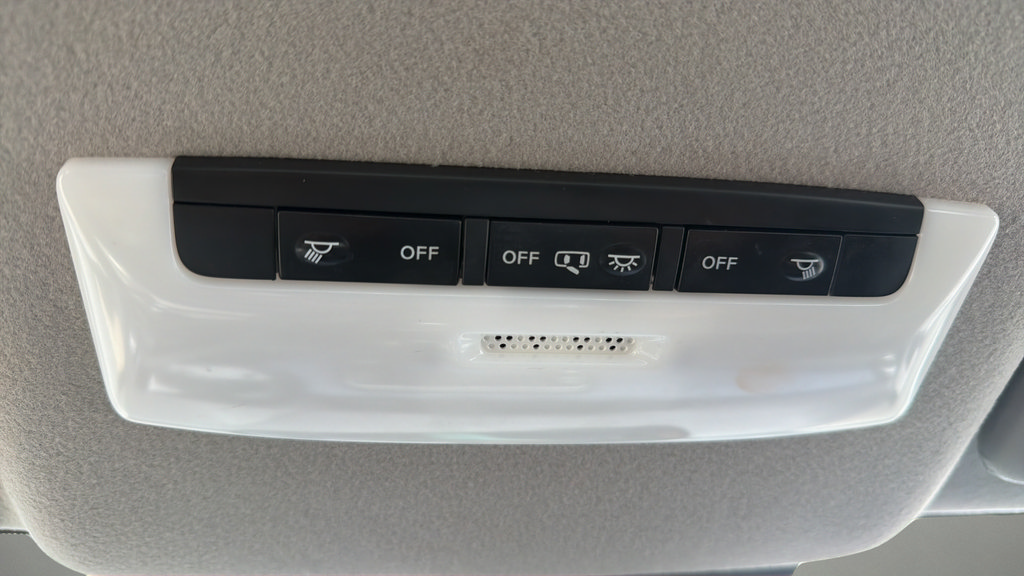 Certified 2024 Nissan Versa SV FWD image 23