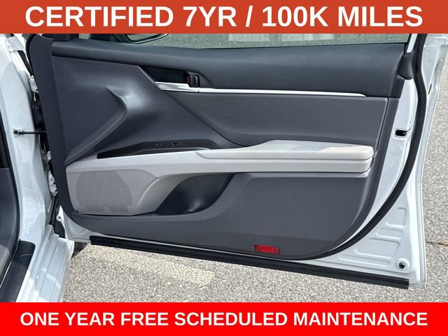 Used 2023 Toyota Camry SE FWD image 8