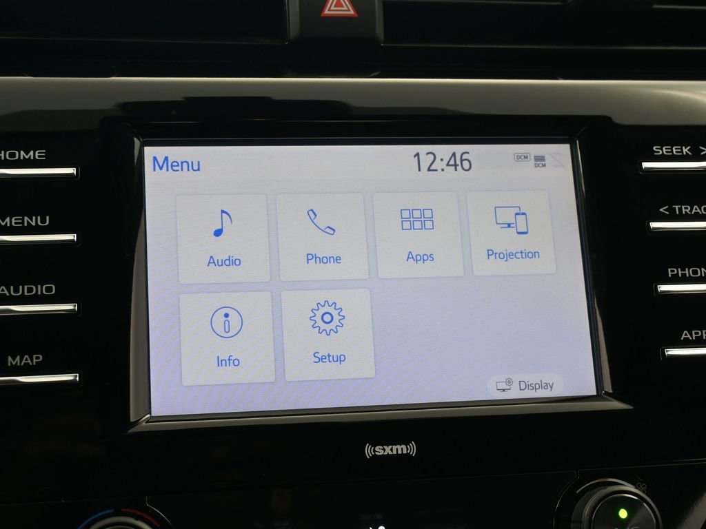 Used 2020 Toyota Camry SE image 18