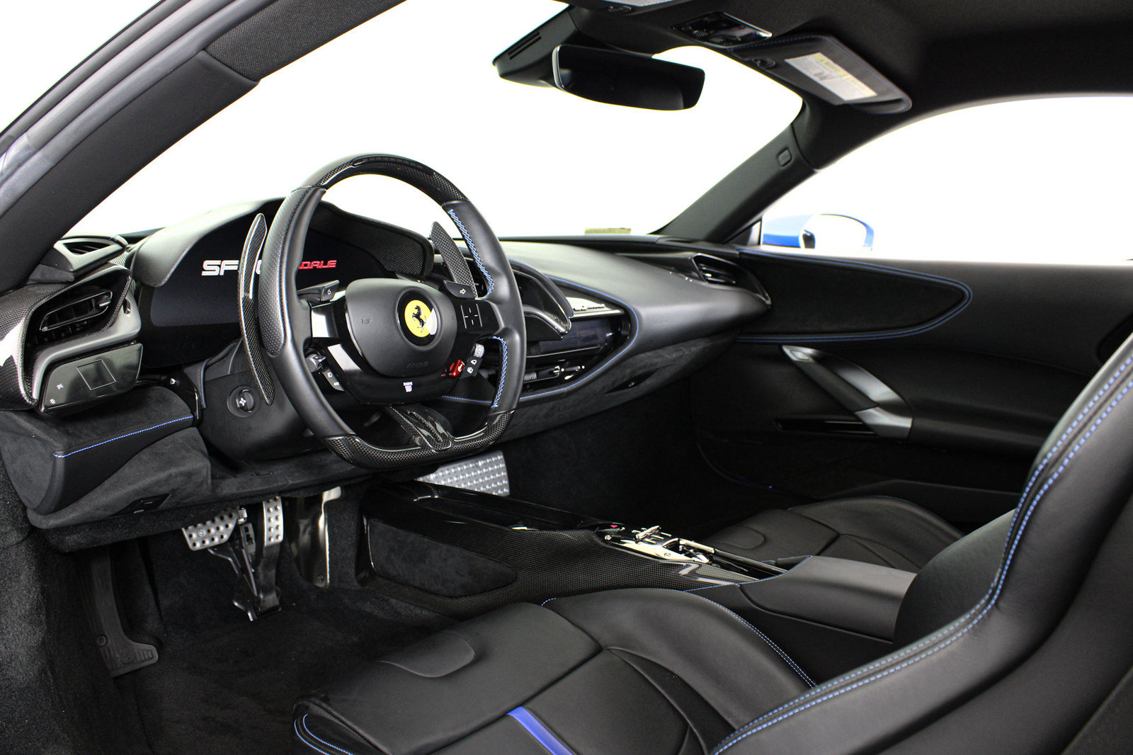 Certified 2022 Ferrari SF90 Stradale AWD/4WD image 35