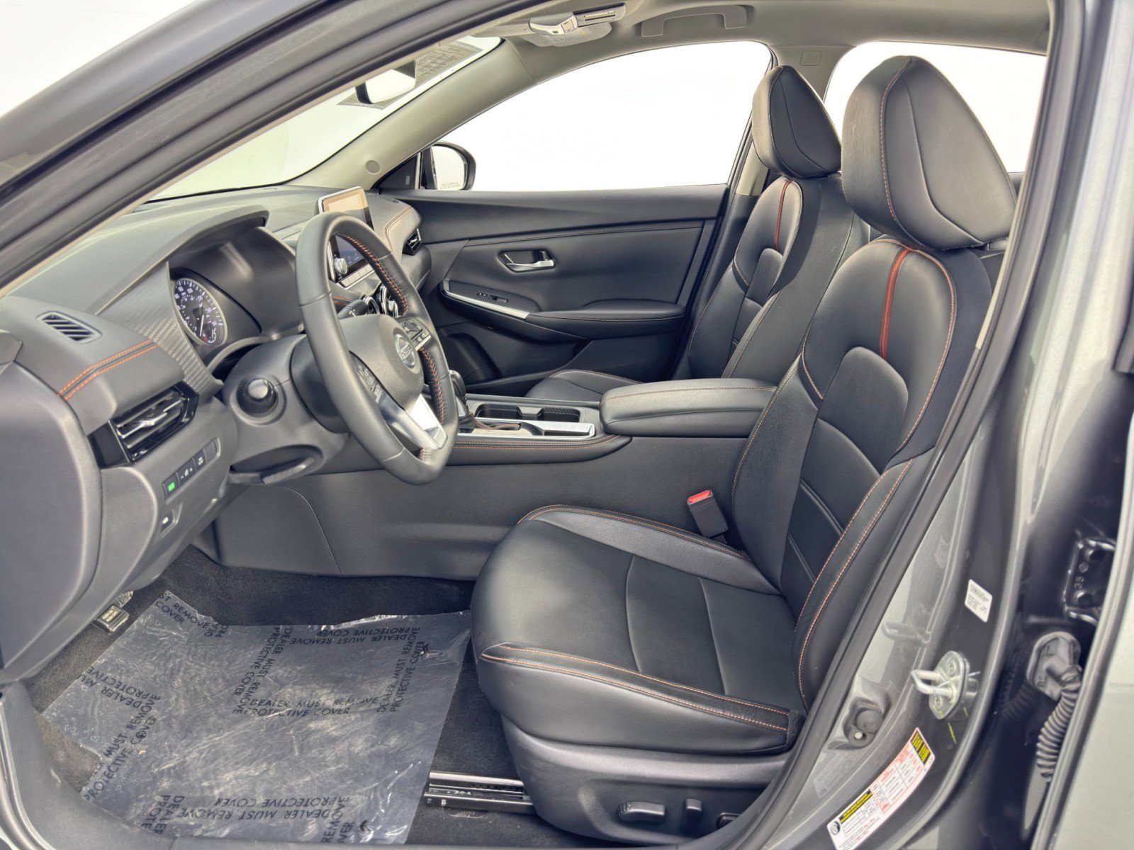 Used 2023 Nissan Sentra SR w/ SR Premium Package image 16