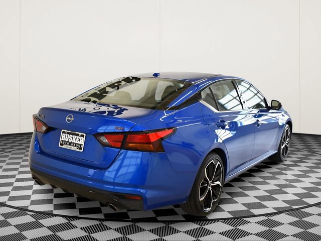 Used 2025 Nissan Altima 2.5 SR FWD image 4