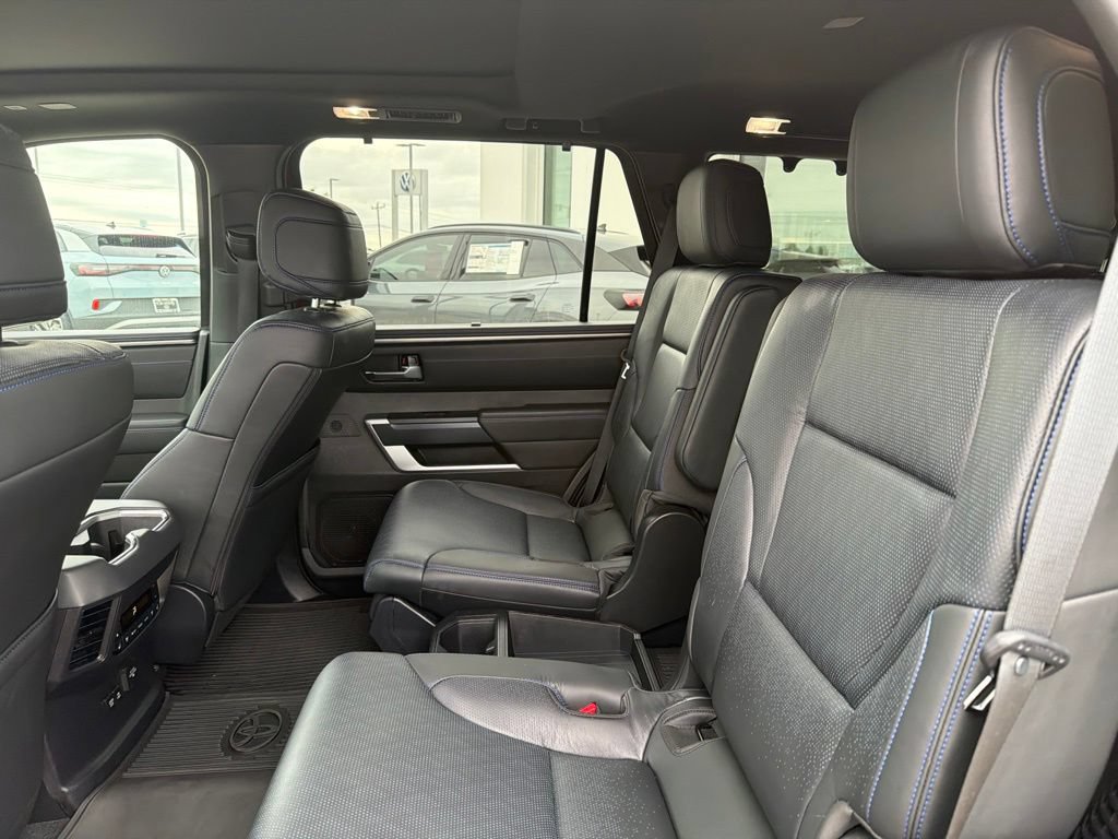 Used 2025 Toyota Sequoia Platinum AWD/4WD image 8