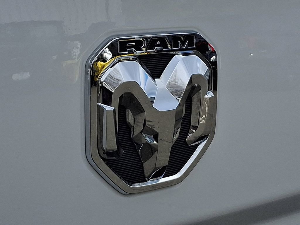 Used 2020 RAM 3500 Tradesman image 31