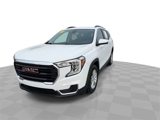 Certified 2023 GMC Terrain SLE w/ Driver Convenience Package image 4