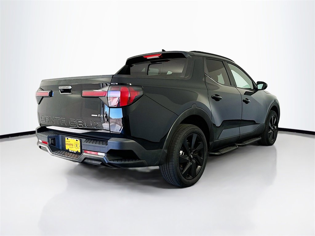 Used 2024 Hyundai Santa Cruz Night image 7