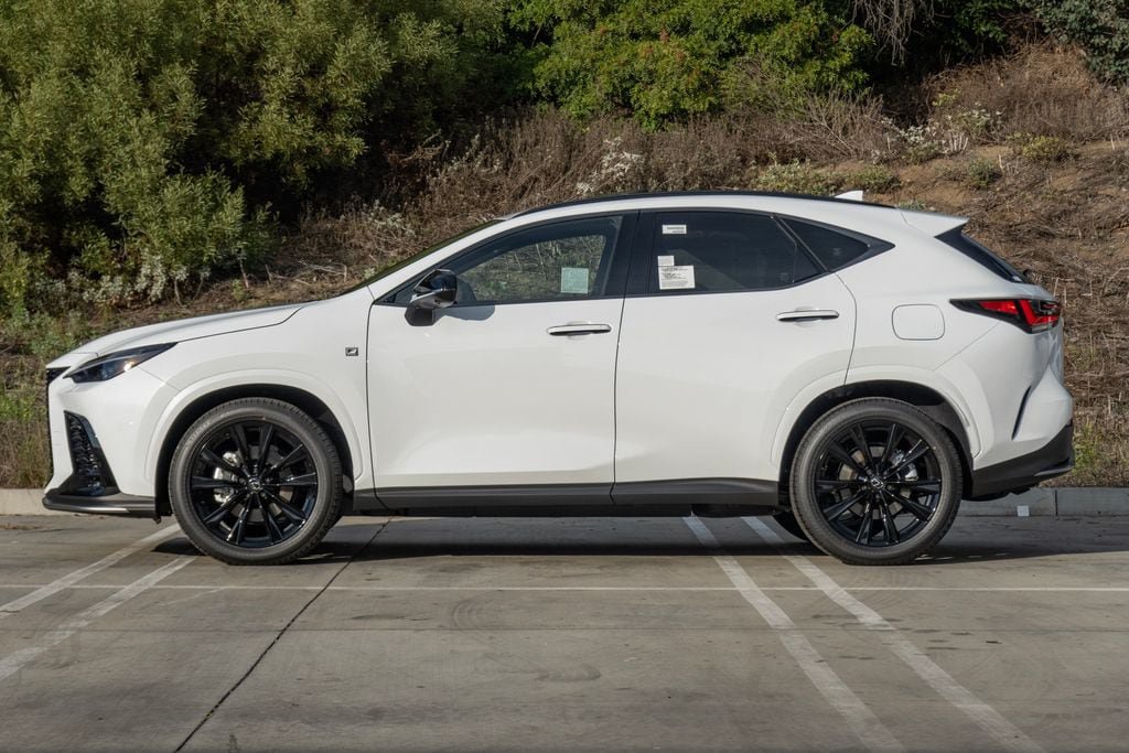 New 2026 Lexus NX 450h+ F Sport AWD/4WD image 6