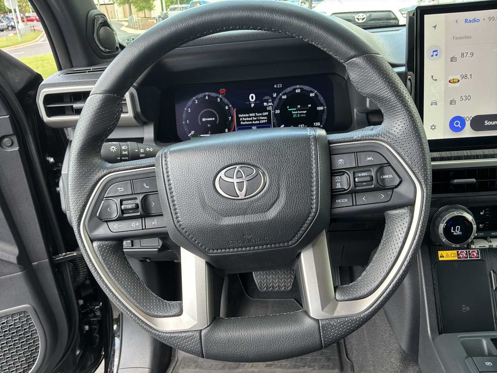 Used 2026 Toyota 4Runner Platinum AWD/4WD image 19