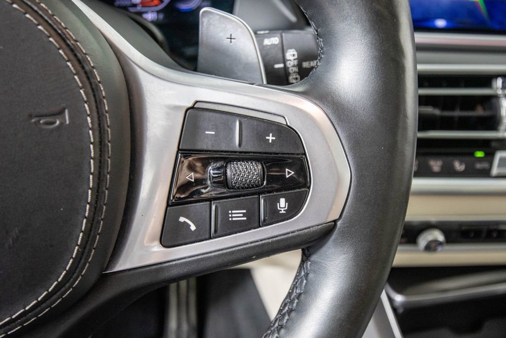 Used 2020 BMW X5 M50i w/ Executive Package image 21