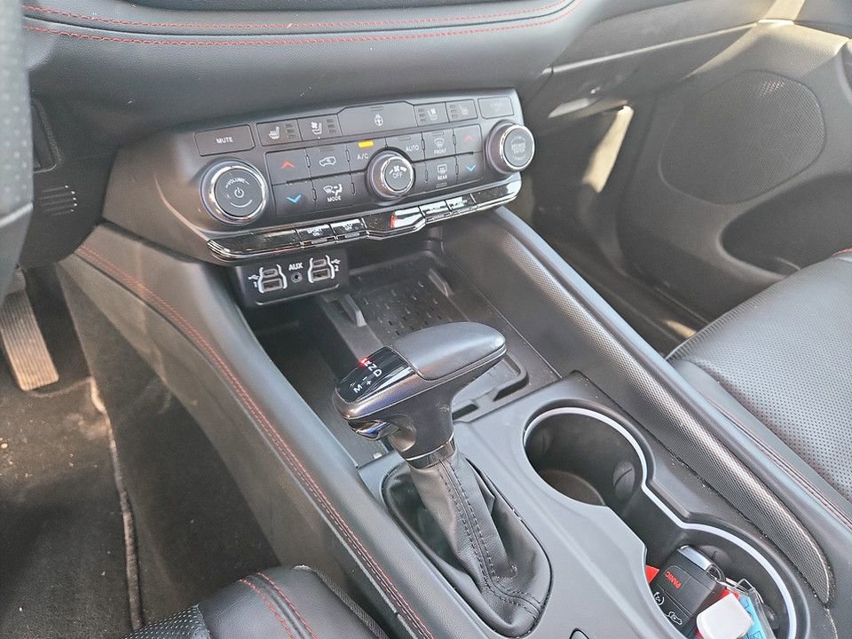 Used 2025 Dodge Durango R/T AWD/4WD image 26