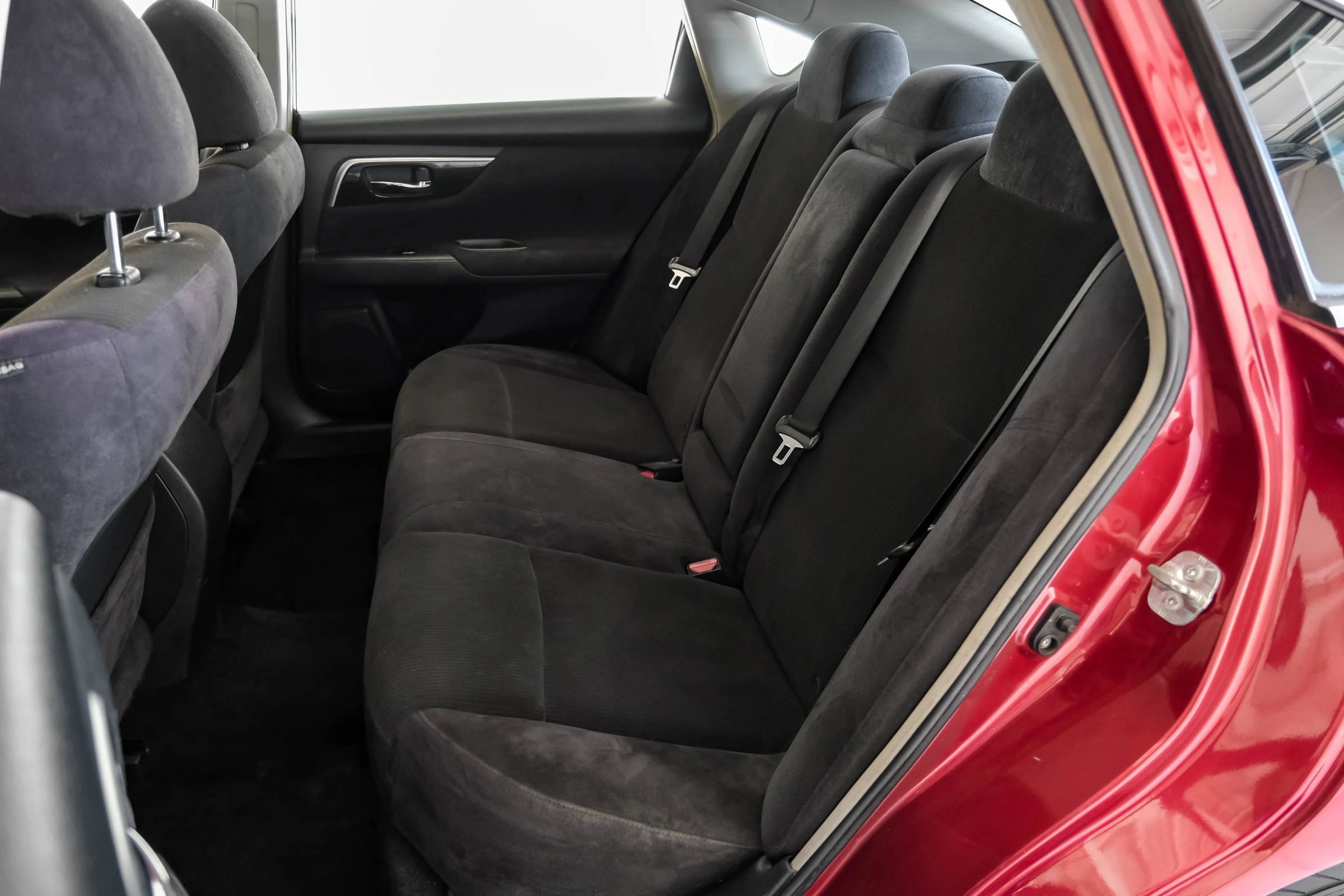 Used 2013 Nissan Altima 2.5 S image 38