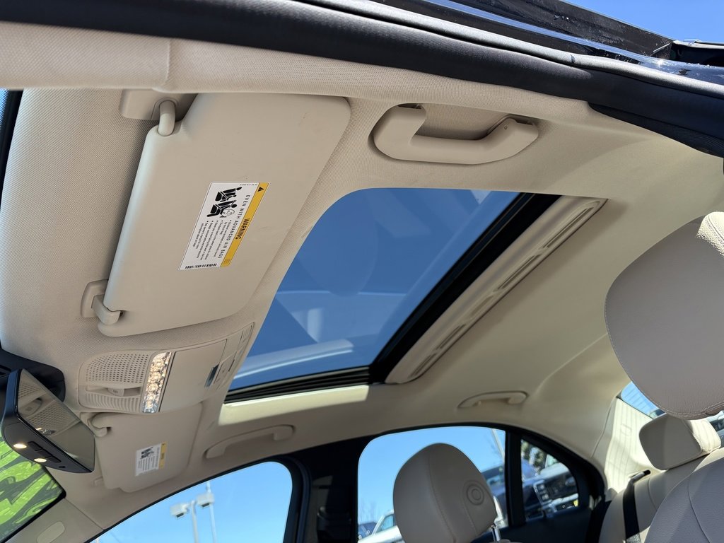 Used 2021 Mercedes-Benz C 300 4MATIC Sedan image 30