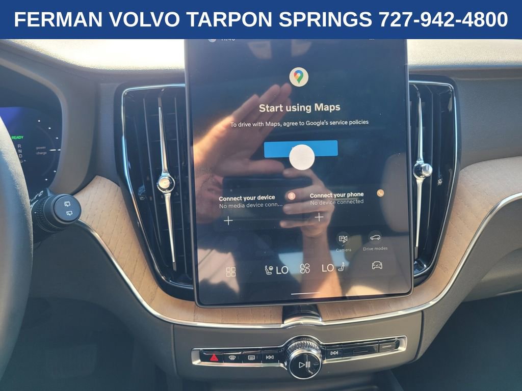 New 2026 Volvo XC60 T8 Core image 25