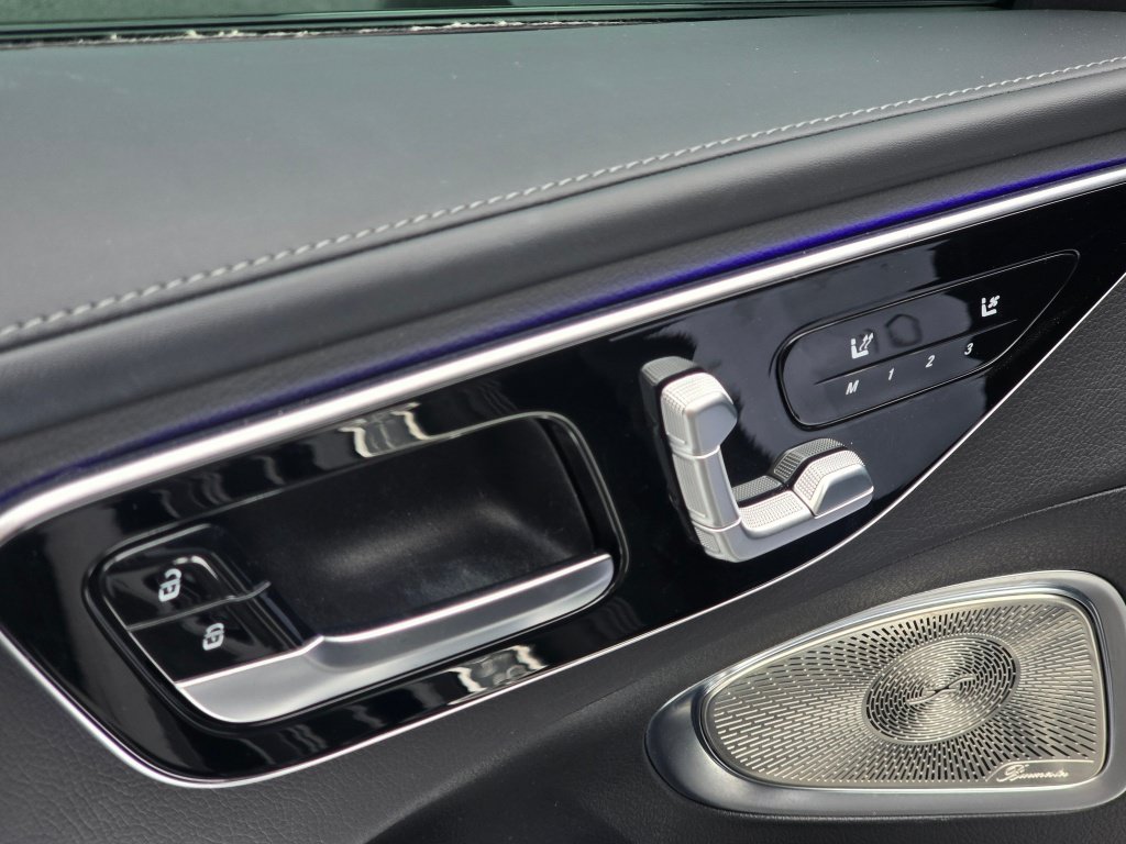 Used 2023 Mercedes-Benz C 300 4MATIC Sedan image 35