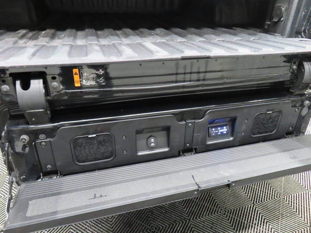 Used 2025 GMC Sierra 1500 Denali Ultimate AWD/4WD image 47