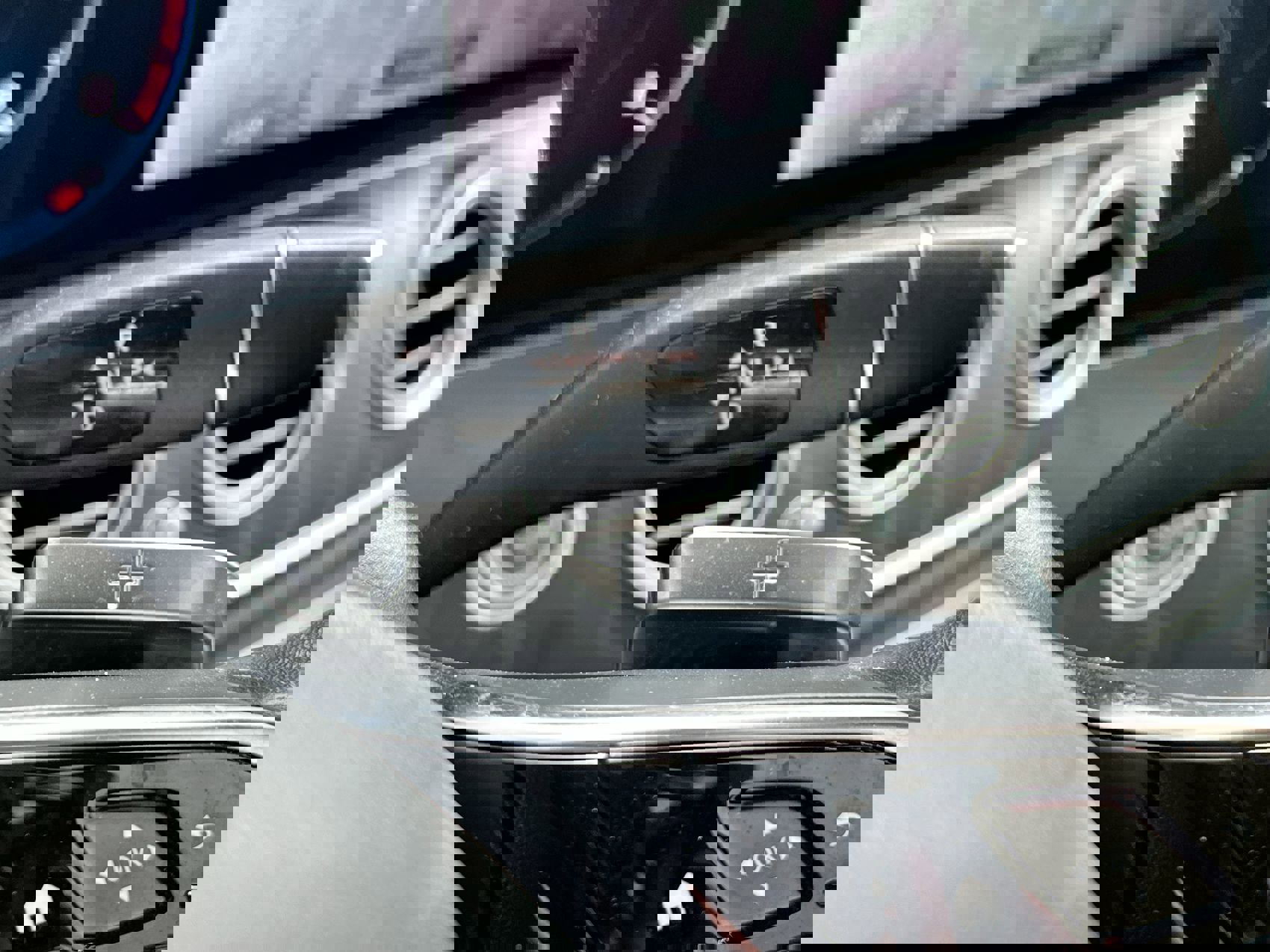 Used 2021 Mercedes-Benz E 350 4MATIC Sedan image 15