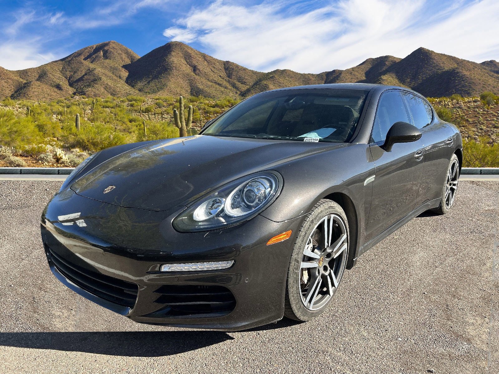 Used 2015 Porsche Panamera 4S image 11