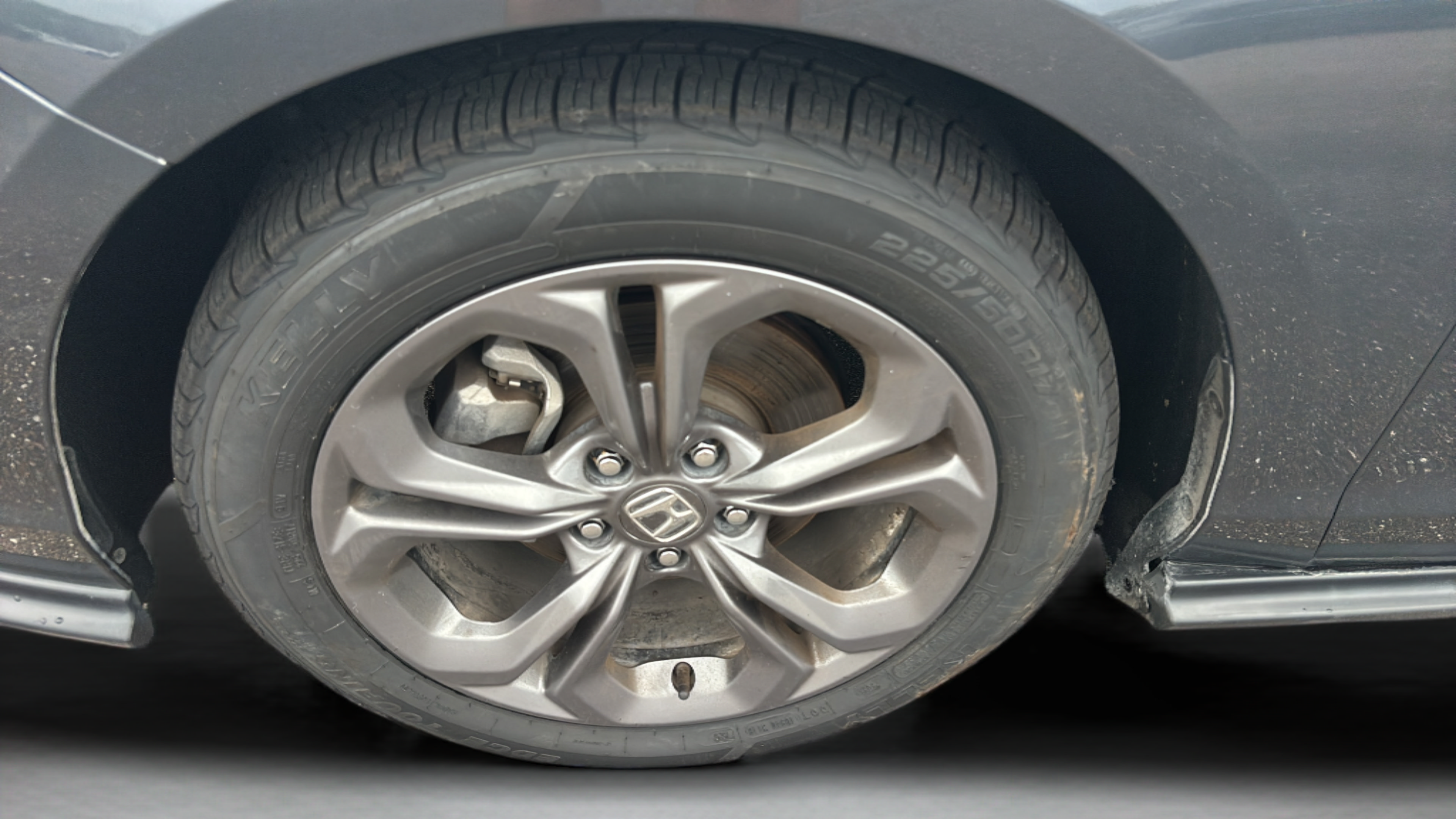 Certified 2023 Honda Accord EX image 9