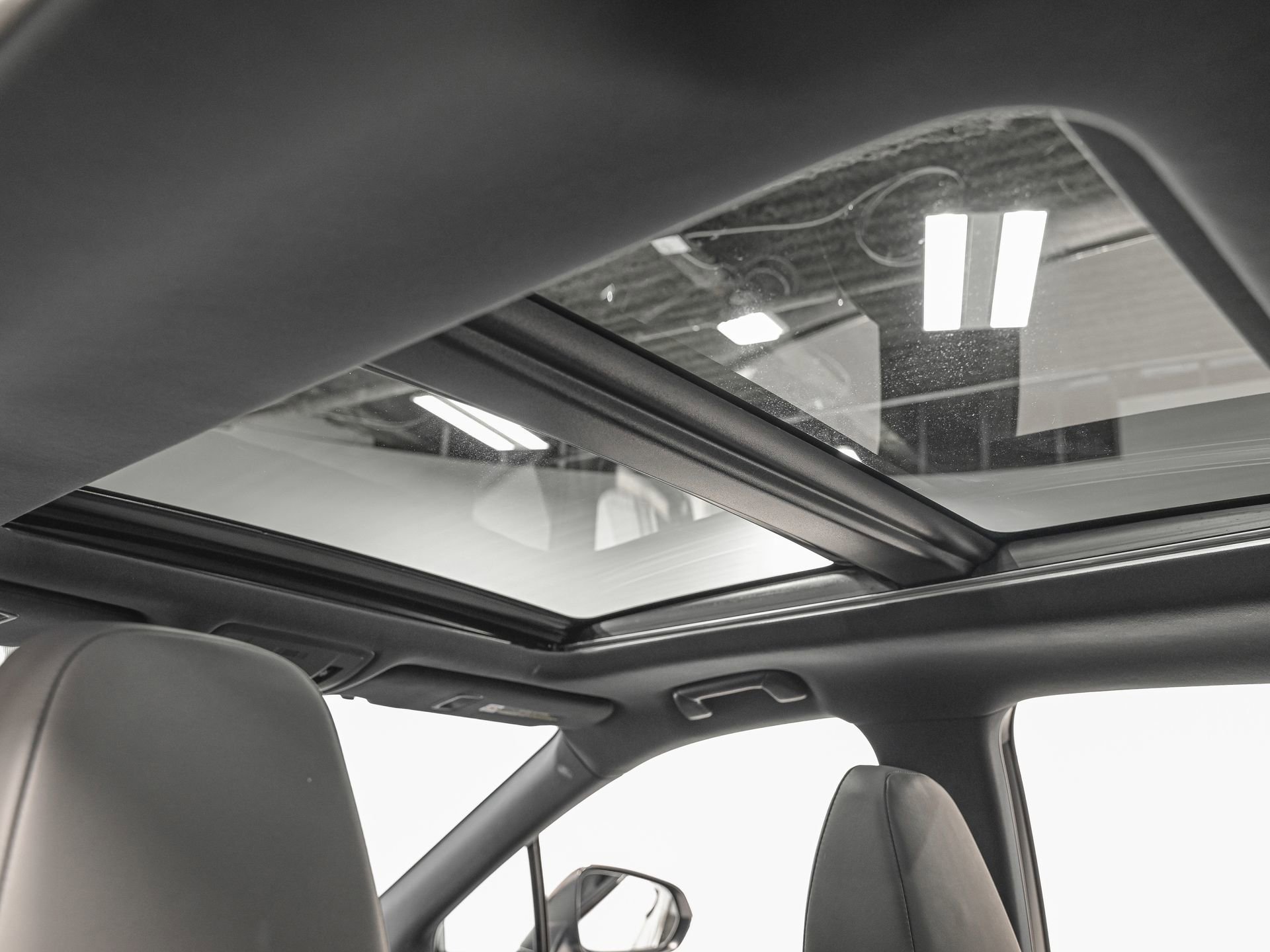 Used 2021 Lexus RX 450h F Sport image 27