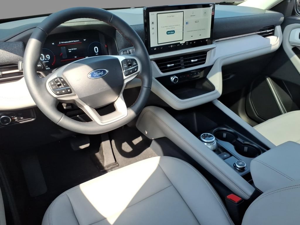 New 2026 Ford Explorer Active w/ Active Comfort Package AWD/4WD image 6