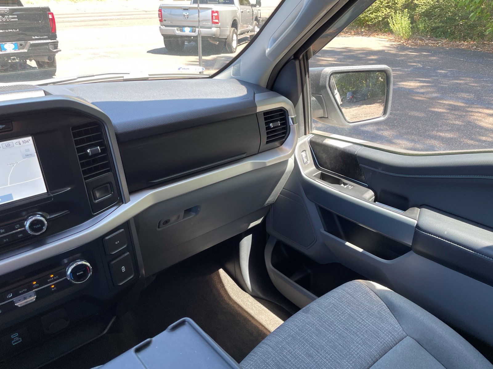 Used 2022 Ford F150 XLT w/ Equipment Group 301A Mid AWD/4WD image 31