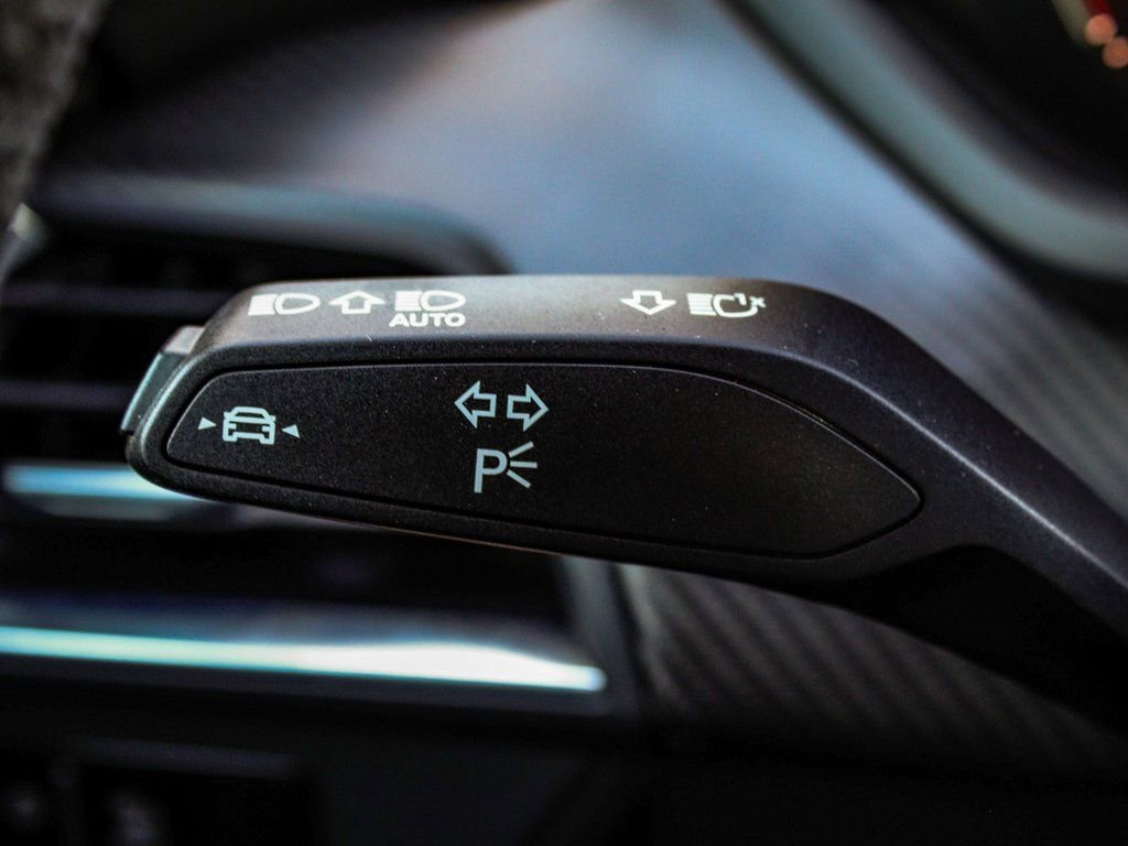 Used 2024 Audi e-tron GT Premium Plus image 27