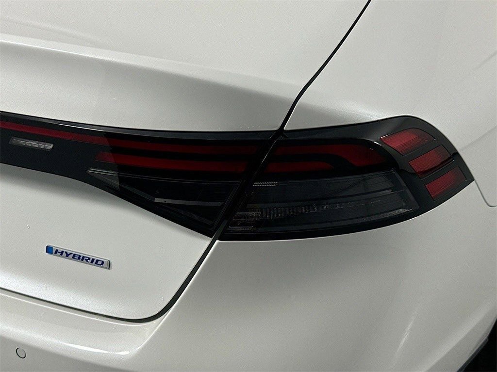 Certified 2025 Honda Accord EX-L image 10