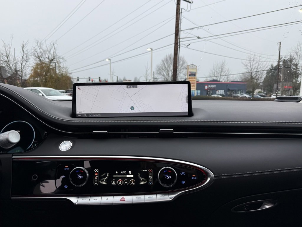 Used 2025 Genesis Electrified GV70 Advanced w/ Prestige Package image 29