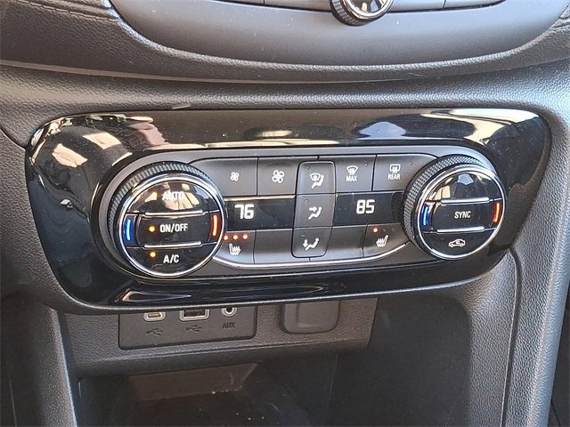 Used 2021 Buick Encore GX Select w/ Sport Touring Package image 15